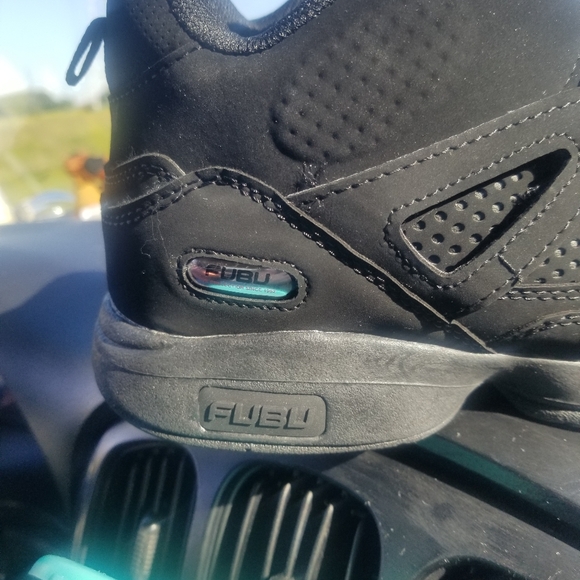 Fubu Boss Edition - Picture 11 of 11
